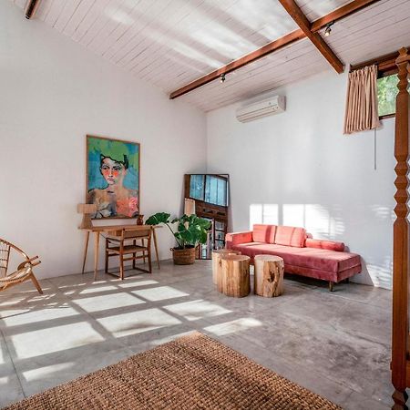 Апартаменты Batu Belig Living Managed By Cpm Bali Семиньяк Экстерьер фото